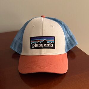 Patagonia Cap with Blue Mesh and Coral Brim